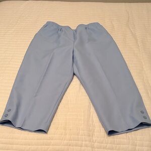 Alfred Dunner Light Blue Capris